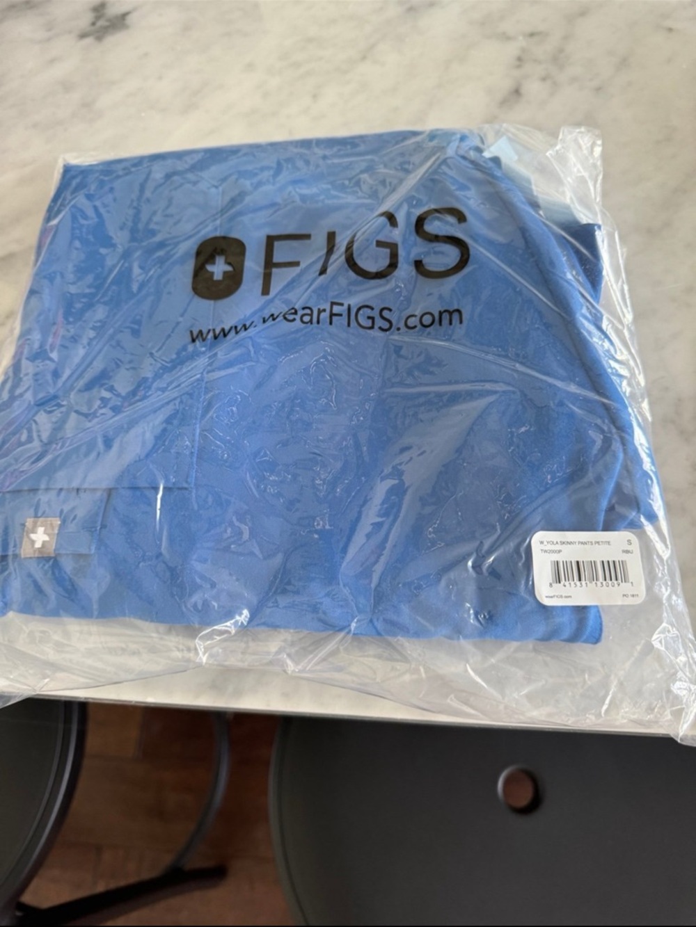 Figs yola scrub pants